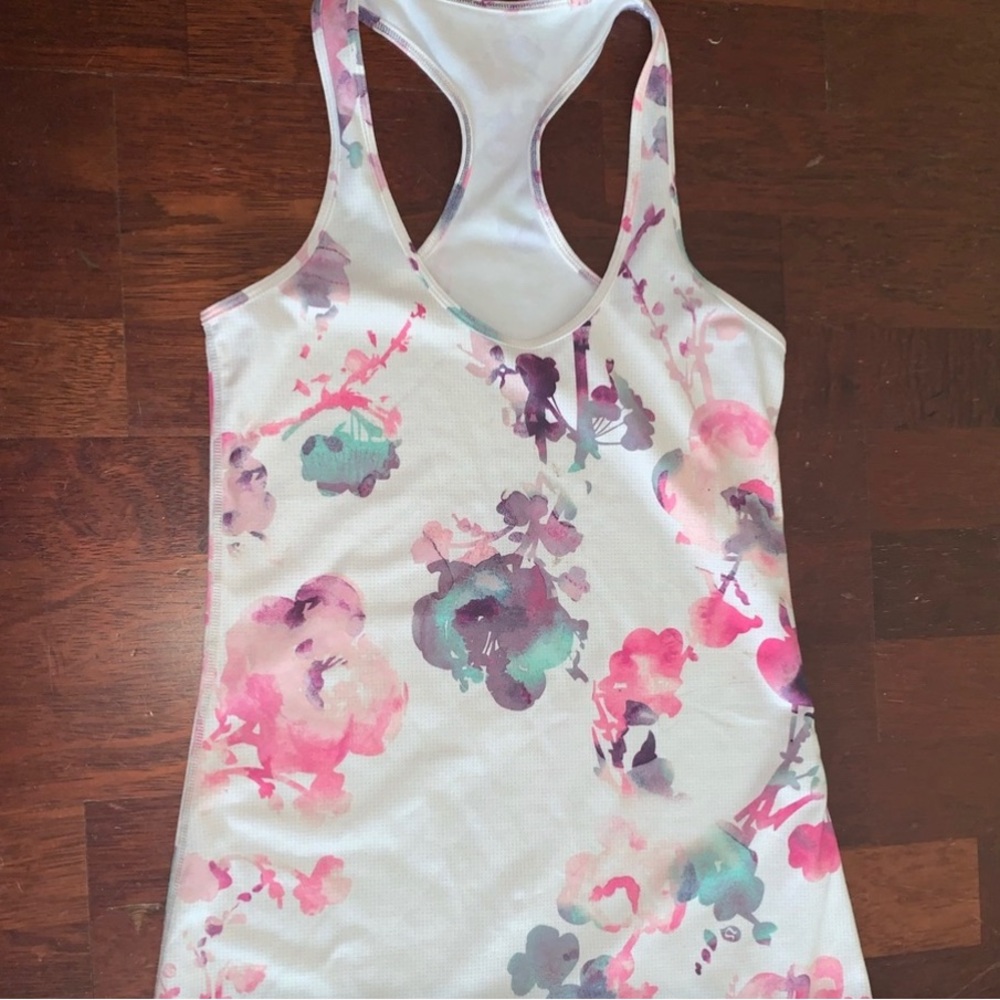 LULULEMON women’s tank top Small